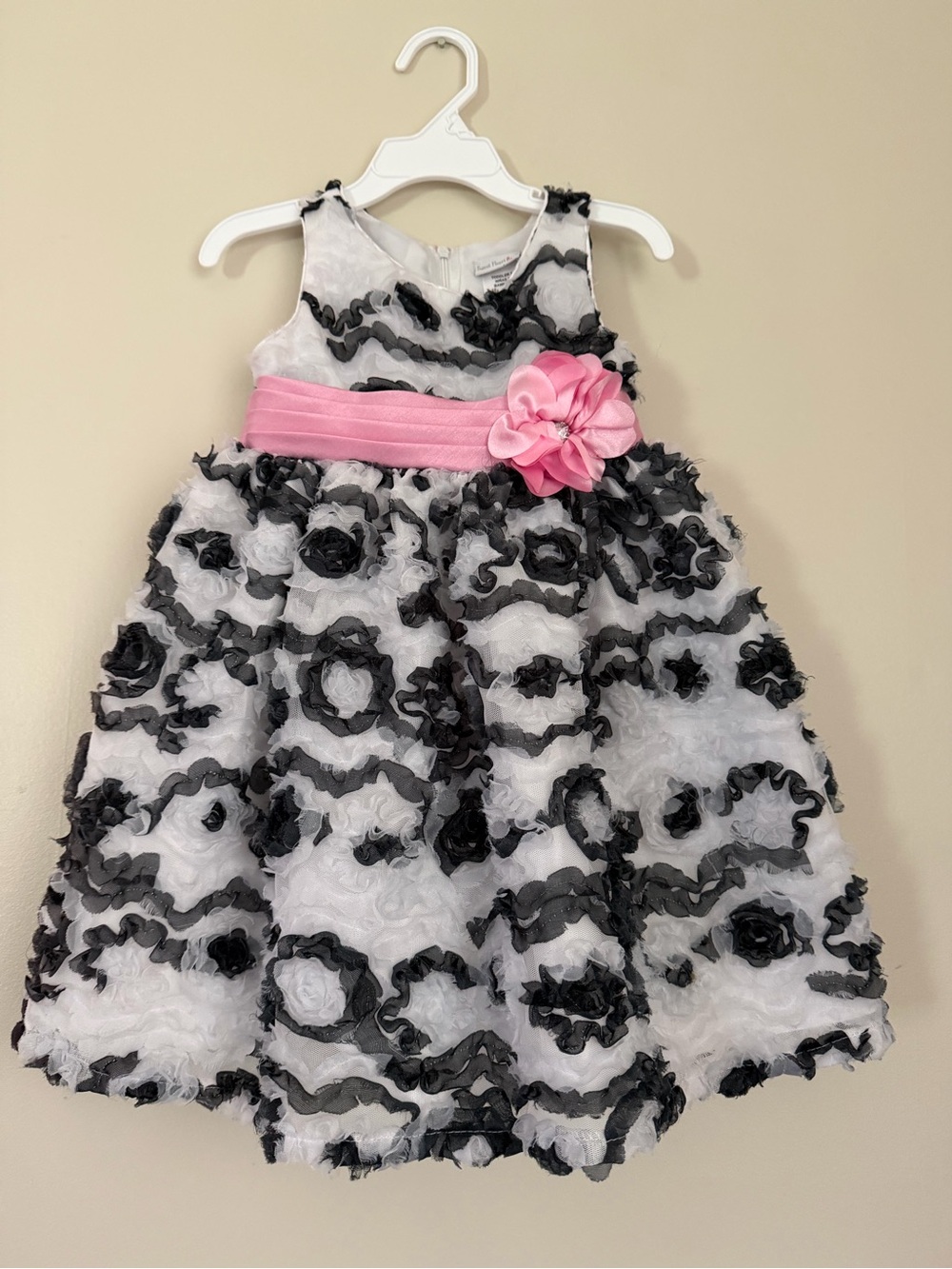 Sweet Heart Rose Dress